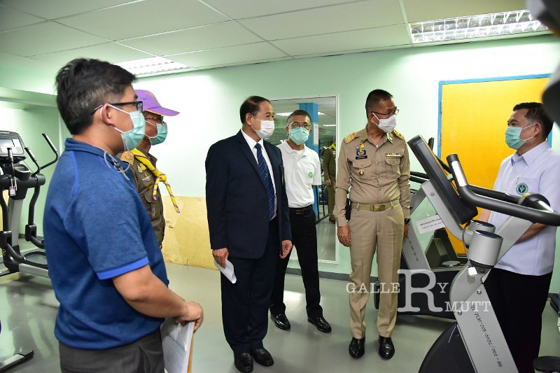20210426-Governor inspects field hospitals-148.JPG